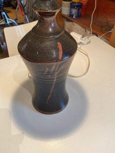 Table lamp