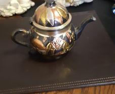 Tea pot ornament