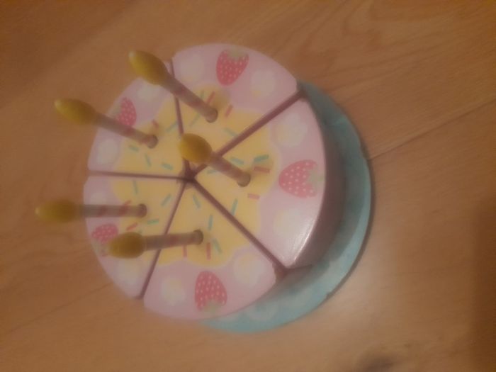 Wooden Cake, candles, knife and plate set