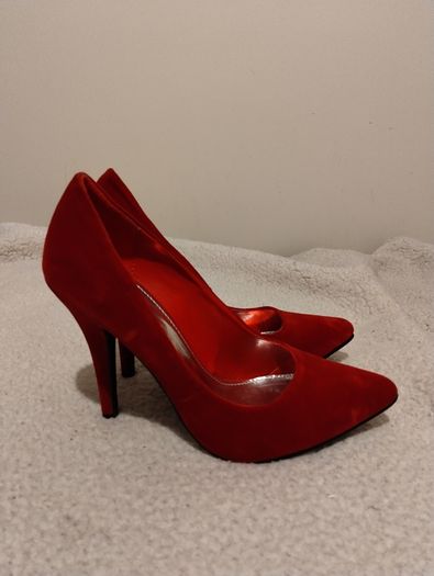 Red Suede Shoes New