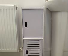 4 bathroom / storage cabinets