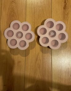 Food storage containers
