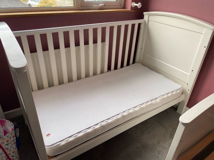 Silvercross Ashby Cot / Bed