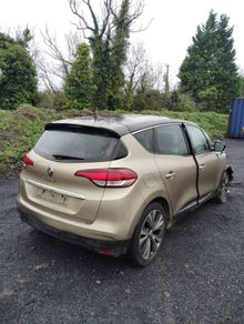 Breaking Renault scenic 2017 diesel