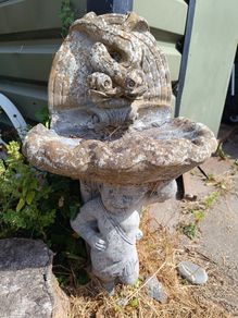 Garden bird bath