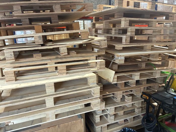 Free Plywood Pallets