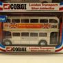 Corgi London Transport Silver Jubilee Bus 471 Image 2