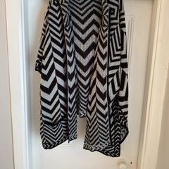 Hooded cardigan