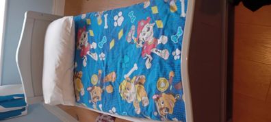Toddler bed