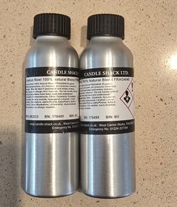 Candle Shack Joyeux Noel 100% Natural Essential Oil Blend  100g Bottles
