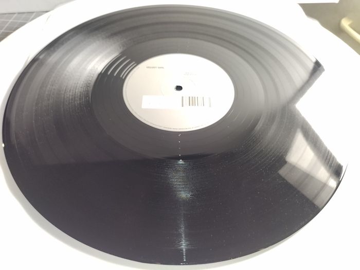 Velvet Girl - Walking In Sunshine + Velvet - Additive Records - QUALITY Late 90s Progressive TRANCE! Condition EXCELLENT!