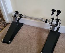 Longboard double pedal