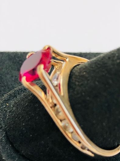 Brand New 10ct Yellow Gold Ruby Solitaire Ring