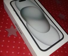 iPhone 15 empty box