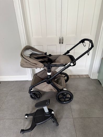 Bugaboo fox 2 complete with bassinet, footmuff and toddler seat