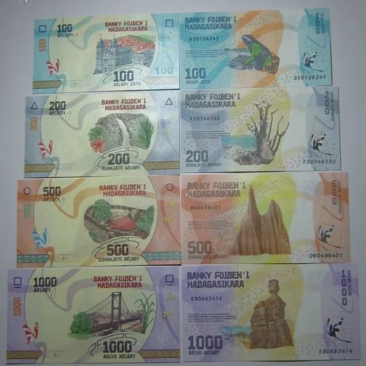 Bank of  madagascar MADAGASIKARA Set of 4 Malagasy 100 , 200 , 500 , 1000 Ariary New UNC Foreign