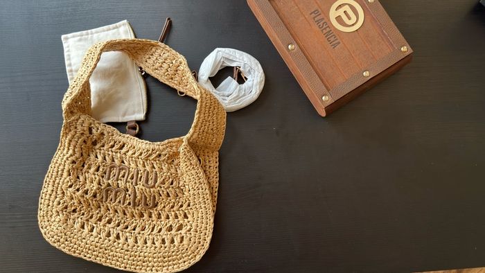 Luxury Woven Shoulder Bag - Camel