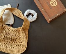 Luxury Woven Shoulder Bag - Camel