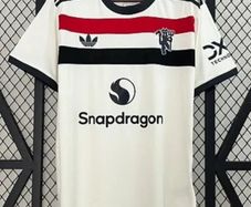 Manchester united away size Small