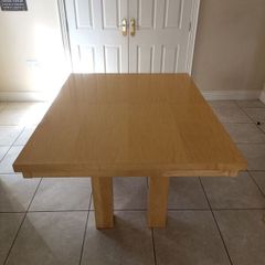 Dining Table & 8 chairs