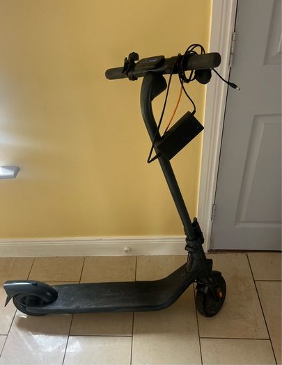 Electric scooter