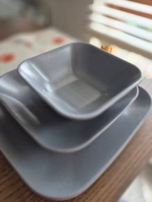 set of dining plates