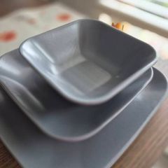 set of dining plates