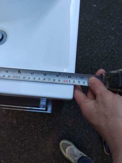 vanity unit, basin and tap