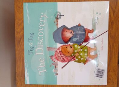 Tig & Tog The Discovery picture book (brand new)