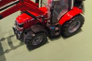TOMY diecast tractor and spreader