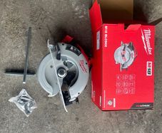Milwaukee circular saw, Brand New