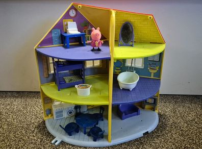 Peppa Pig's Family Home Playset