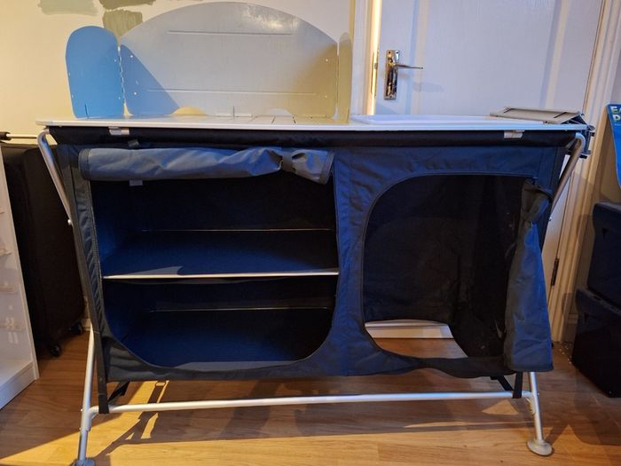 Camping kitchen