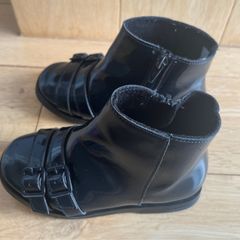Zara baby girls navy patent leather boots Sz 6/EU 23 EUC