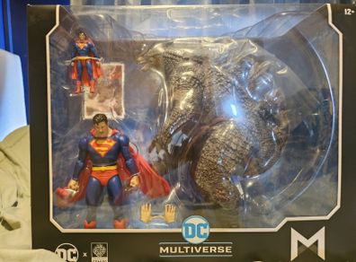 Superman vs godzilla