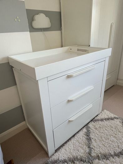 Mamas and Papas Franklin dresser