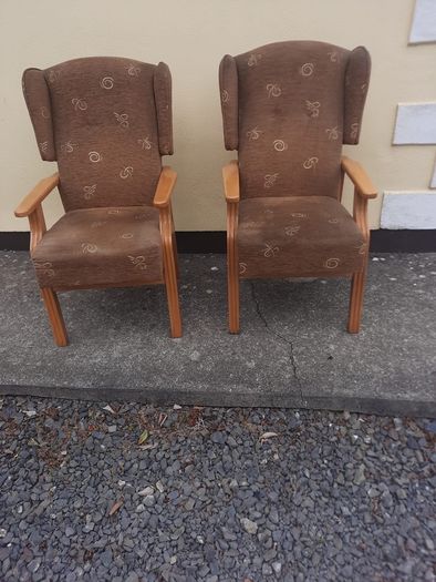 orthopaedic armchairs