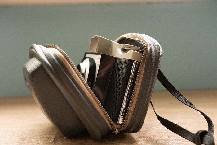 1960s Kodak Brownie 44a camera