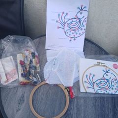 Embroidery Kit "Little Birds"