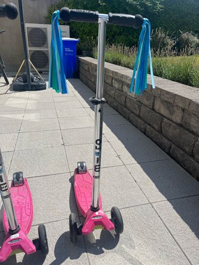 3 maxi micro scooters