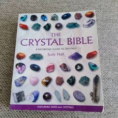 The Crystal Bible a definite guide to crystals by Judy Hall 400 pages in good condition FREE STANDARD POSTAGE INCLUDED