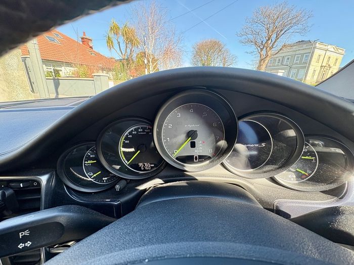 Porsche Panamera Plug-in E-Hybrid
