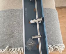 Shower Riser Rail