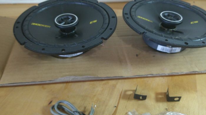 Kicker CS Series 6-3/4" (165mm) Coaxial Car Speakers 300W Peak CS67 New Boxed Unused