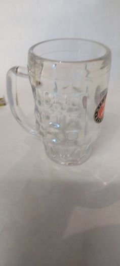 biere birra, 1/2 pint tankard glass, collectors item, buyer collects or pays postage thank you, lovely advertising display item for any man cave pub restaurant etc .