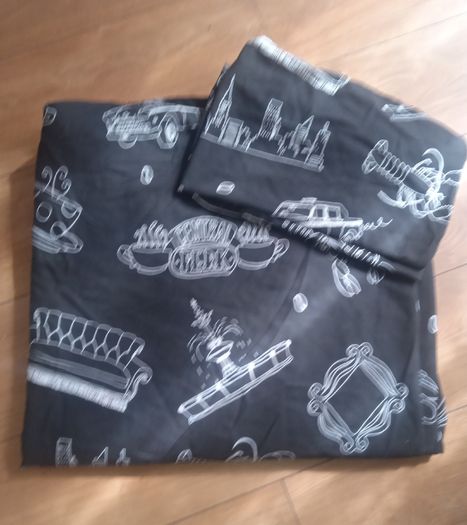 Friends Reversible Double Duvet Set