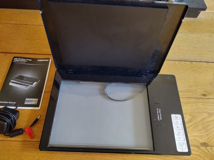 Flatbed Scanner with slide scanner