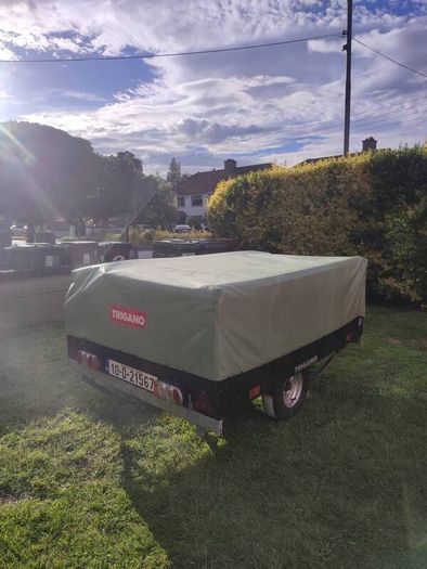 Trailer Tent
