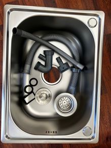Stainless steel sink