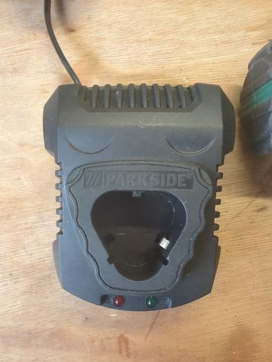 Cordless Drill with 2ah battery, charger and bit set